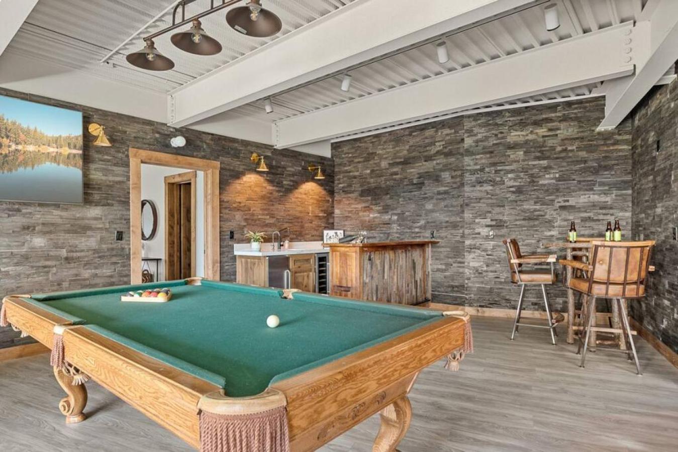Steel Pine Lodge A Rustic Mountain Retreat Views Baldwin Lake Экстерьер фото
