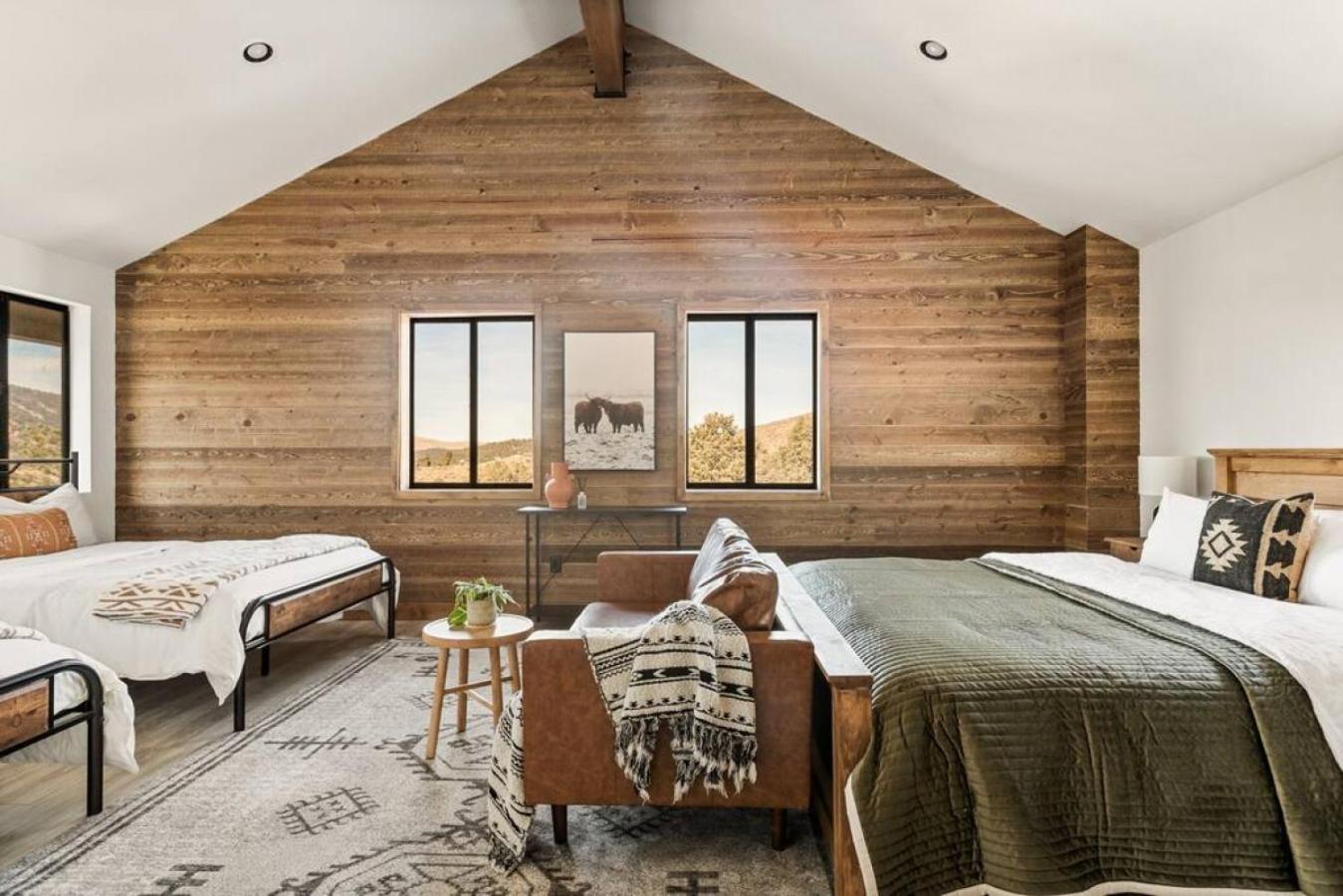 Steel Pine Lodge A Rustic Mountain Retreat Views Baldwin Lake Экстерьер фото