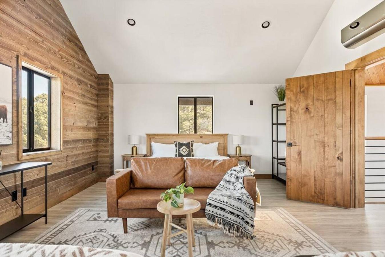 Steel Pine Lodge A Rustic Mountain Retreat Views Baldwin Lake Экстерьер фото