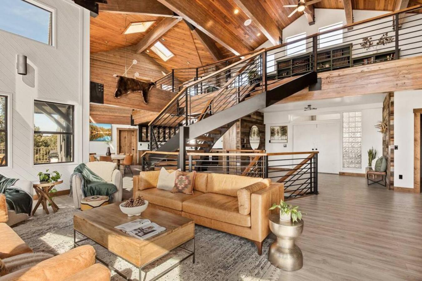 Steel Pine Lodge A Rustic Mountain Retreat Views Baldwin Lake Экстерьер фото
