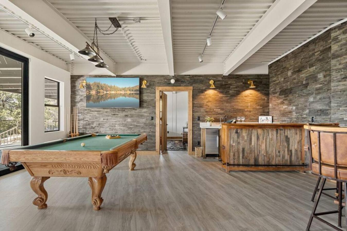 Steel Pine Lodge A Rustic Mountain Retreat Views Baldwin Lake Экстерьер фото